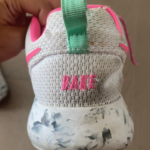 Custom Nike Roche Style Running Shoes - Picture 6 of 7